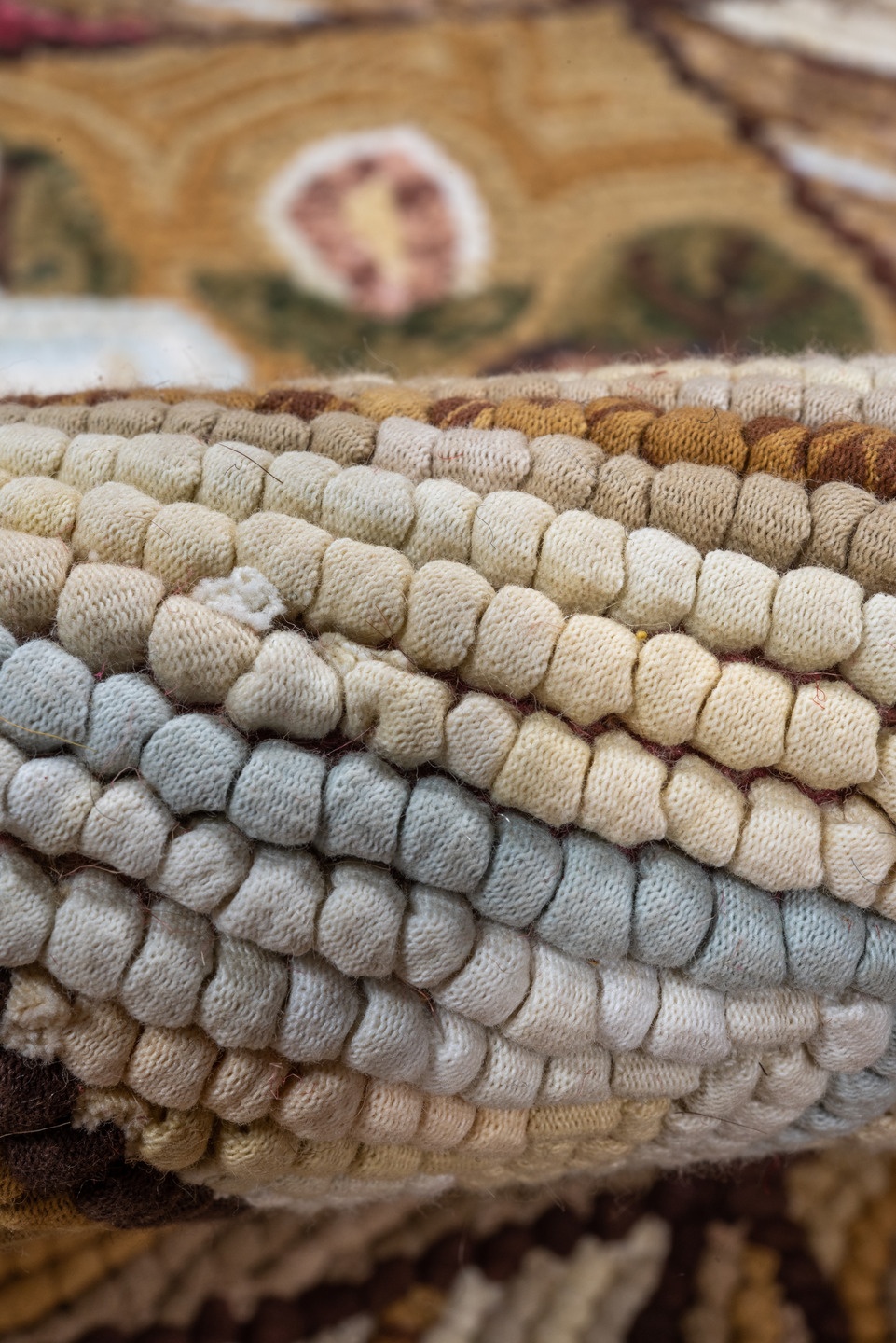 hooked Rug - # 125570