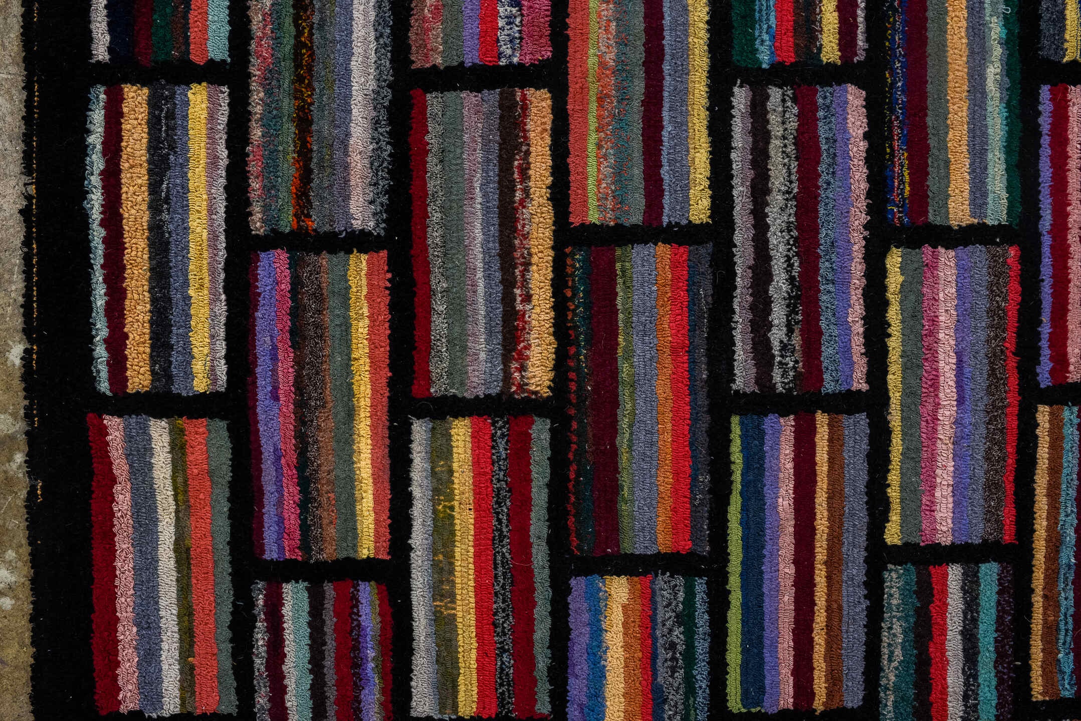 hooked Rug - # 126690