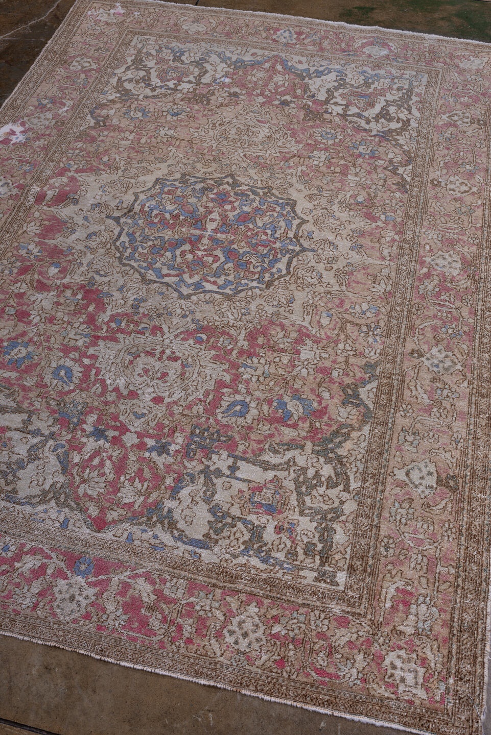 isfahan Rug - # 126519