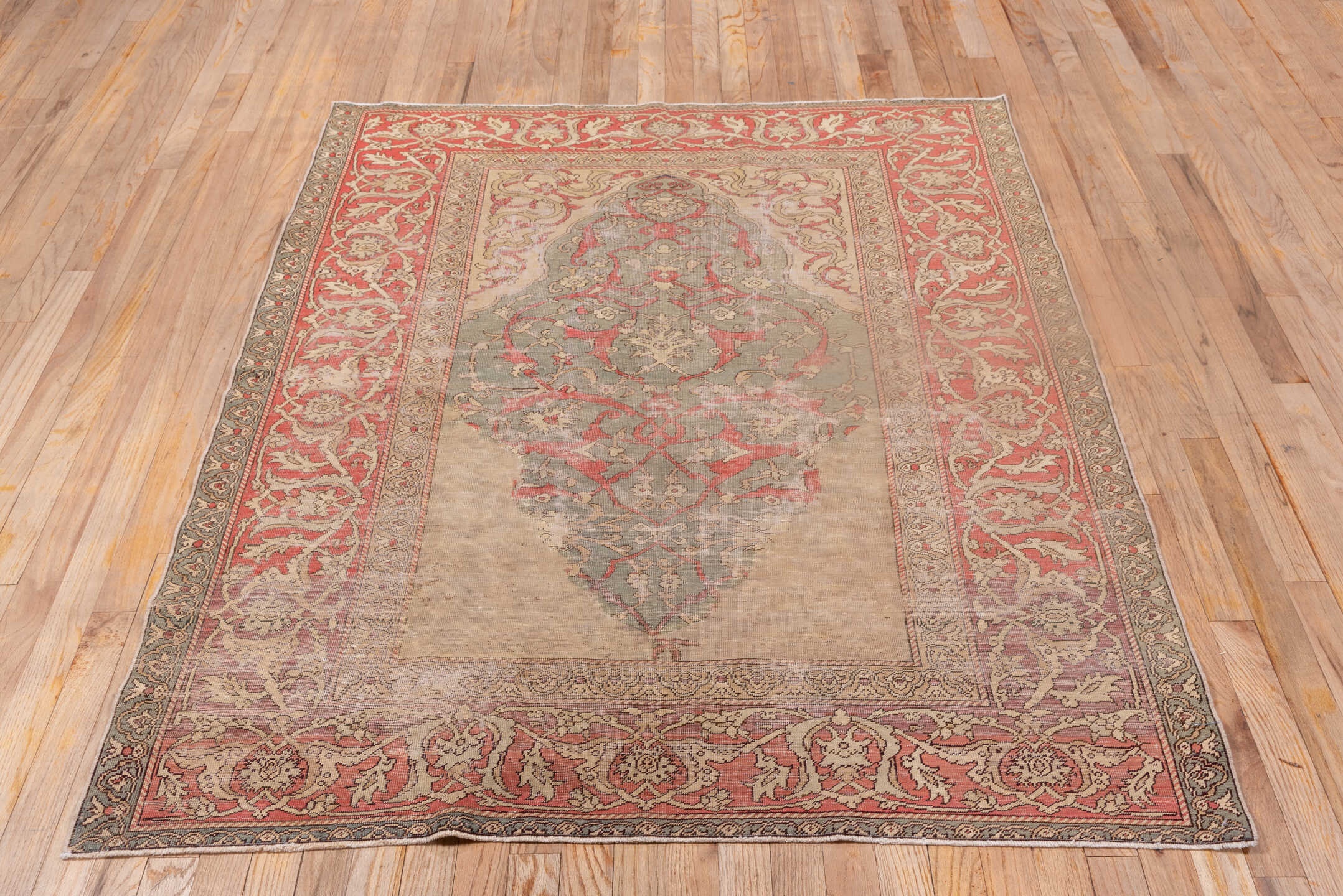 kaisary Rug - # 126009
