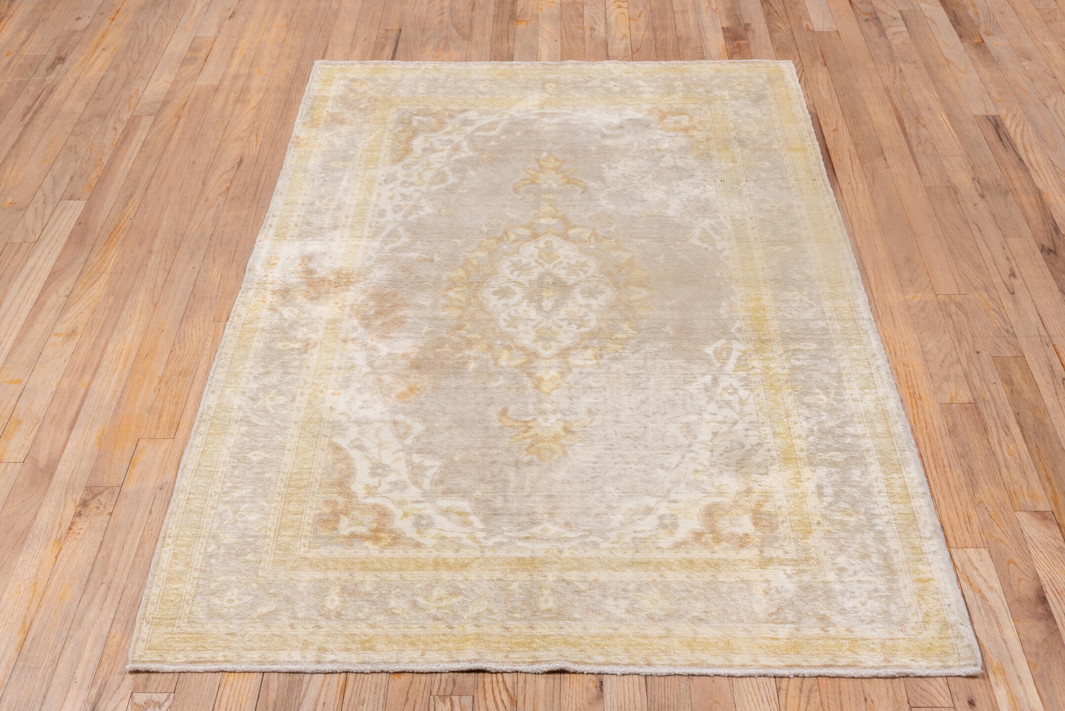 kaisary Rug - # 126031