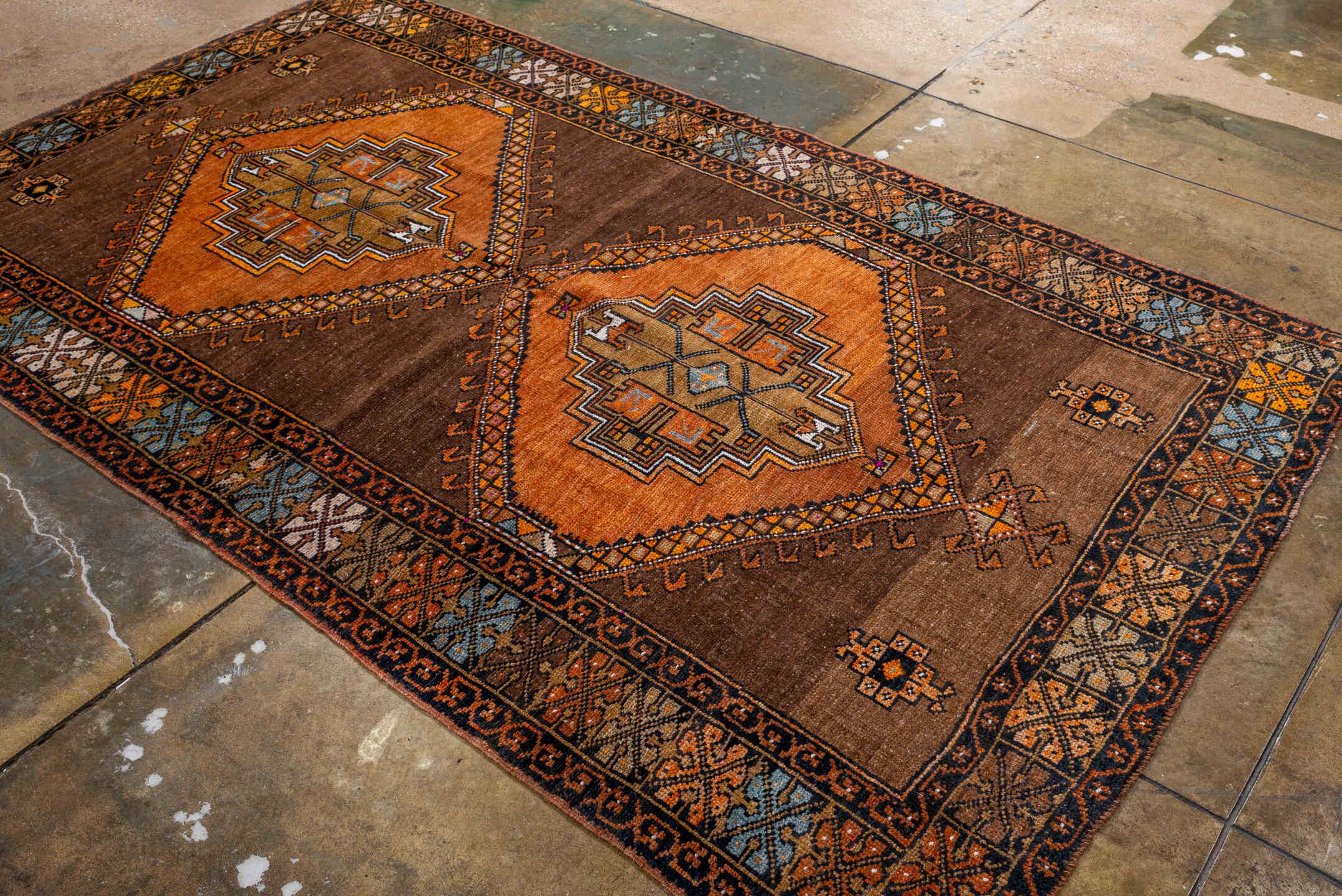 kars Rug - # 127471