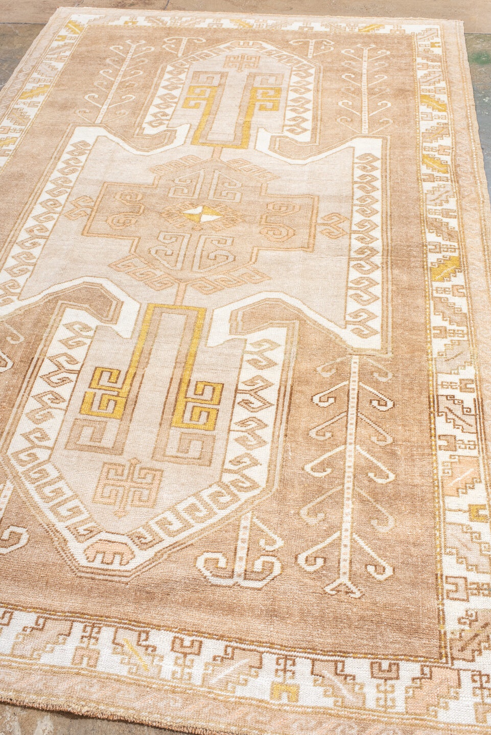 kars Rug - # 127658