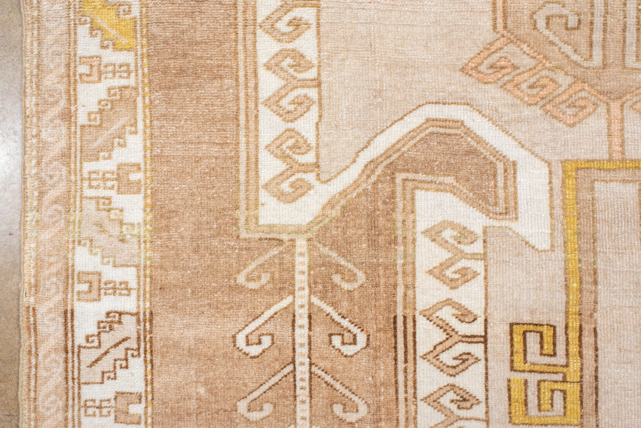 kars Rug - # 127658