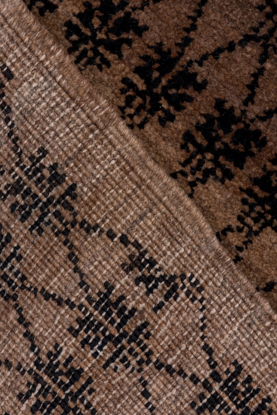 kars Rug - # 128660