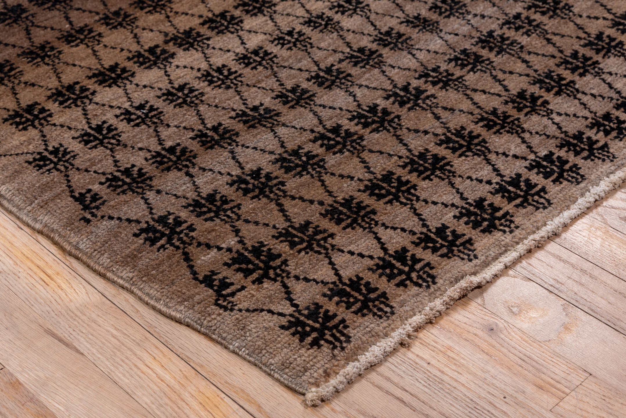 kars Rug - # 128660