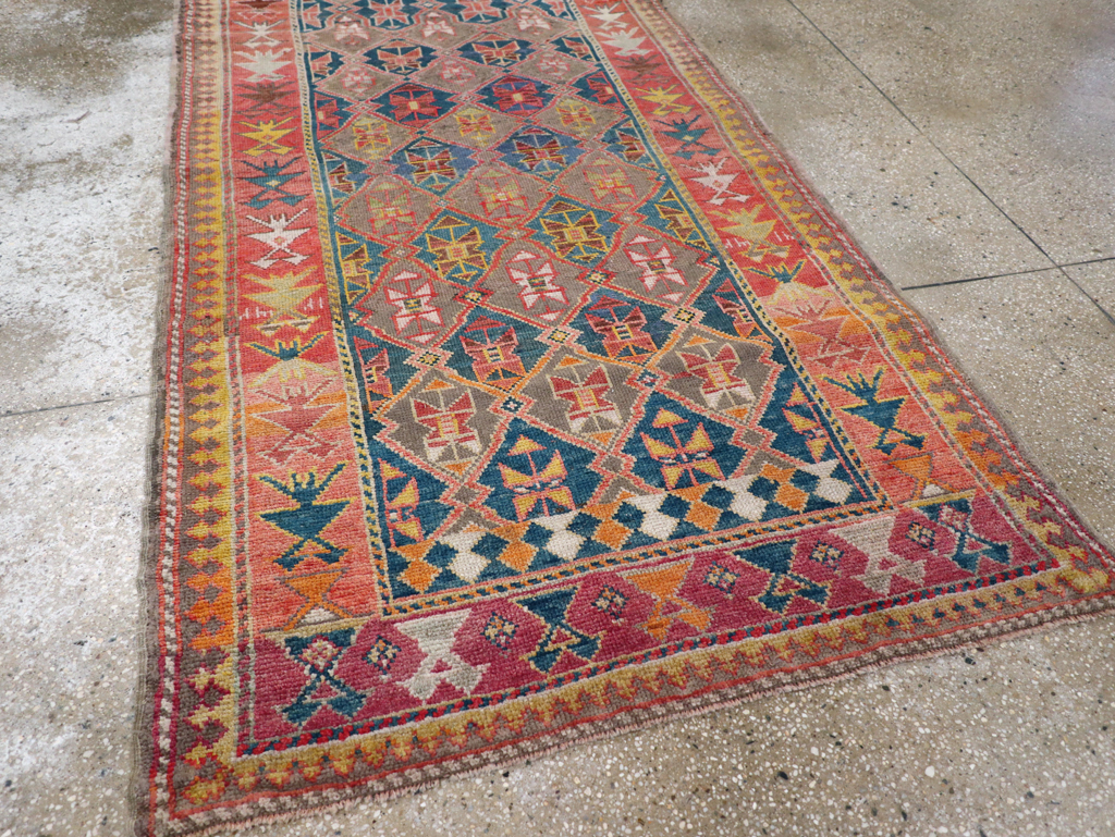 kazak Rug - # 107868