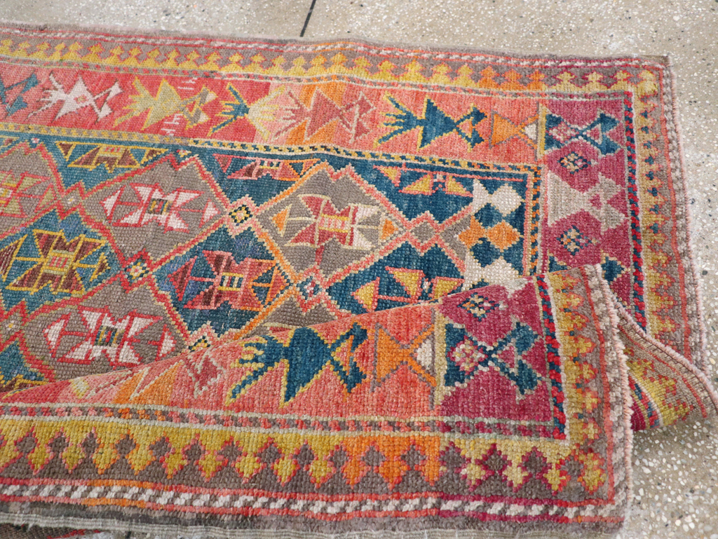 kazak Rug - # 107868