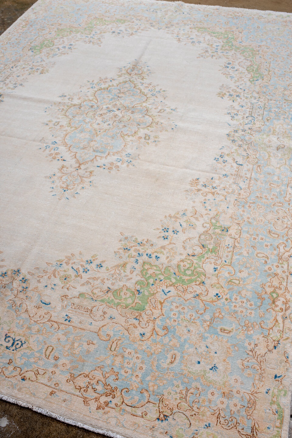 kerman Rug - # 127792
