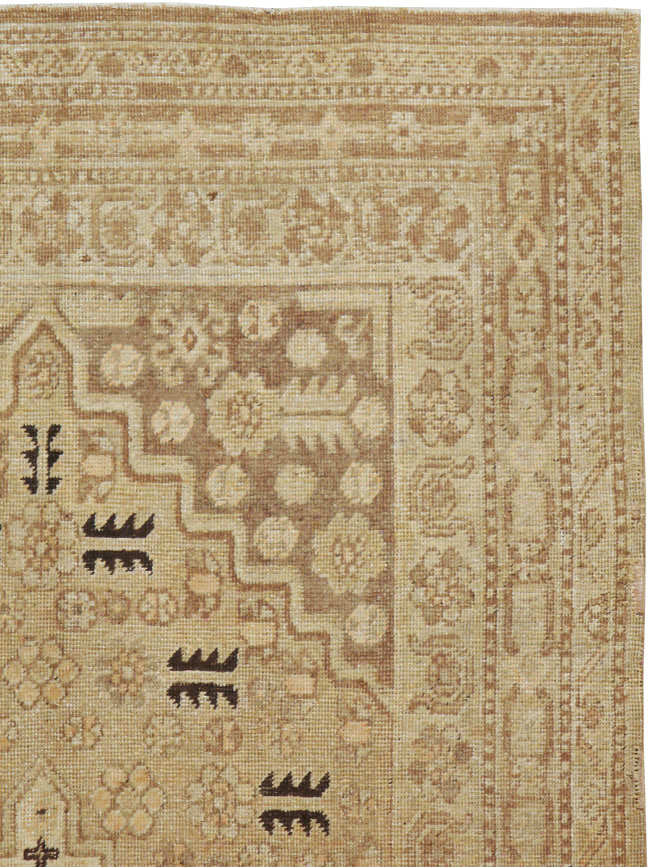 khotan Rug - # 101664