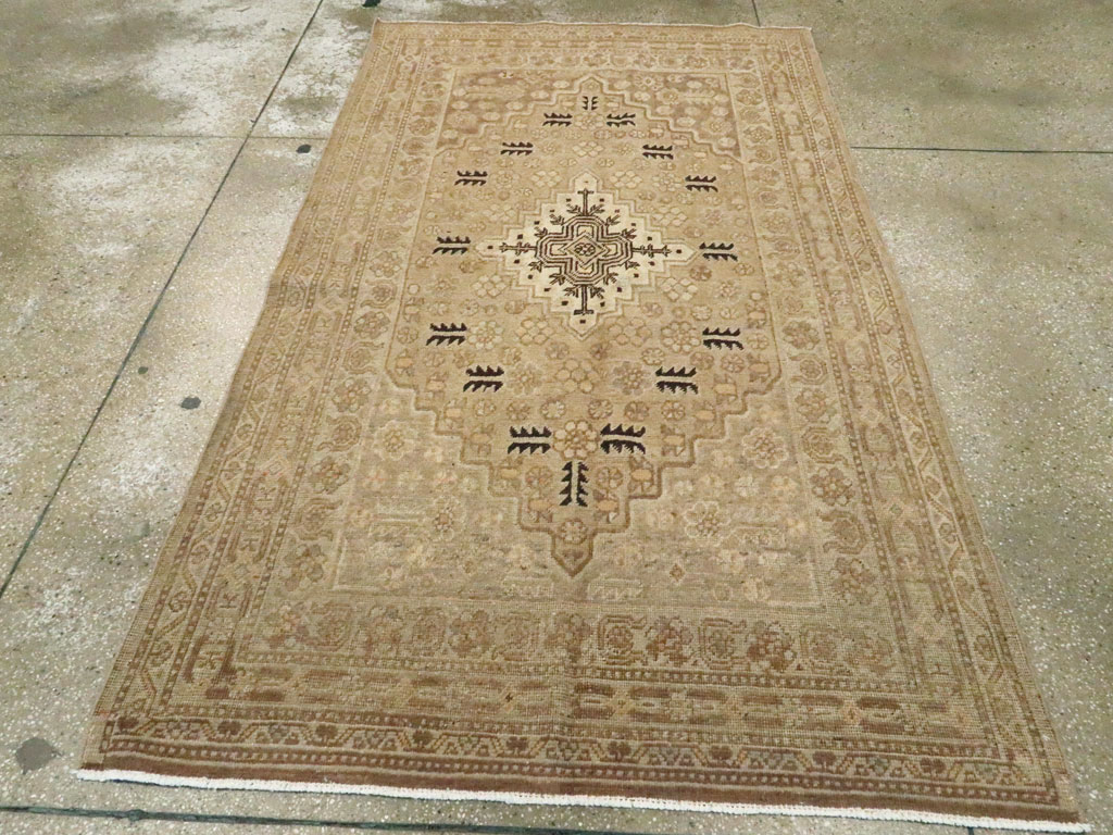 khotan Rug - # 101664
