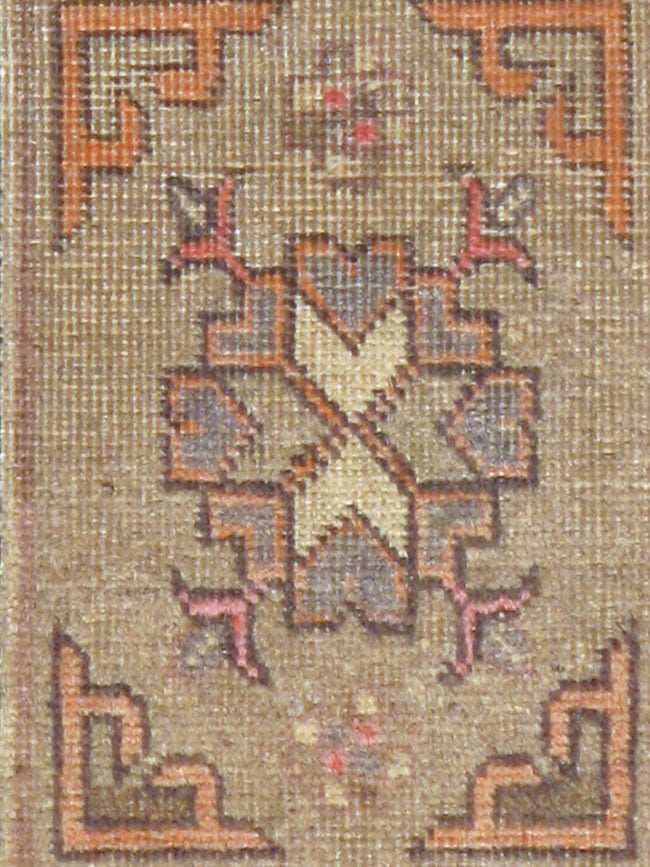 khotan Rug - # 101732