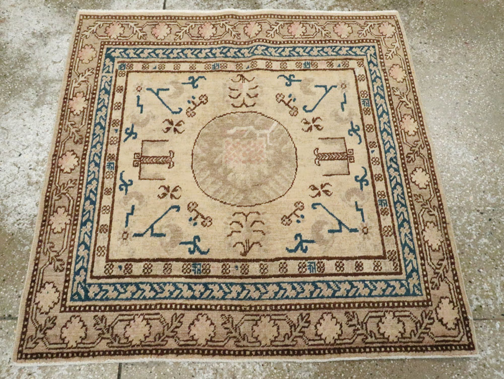 khotan Rug - # 101825