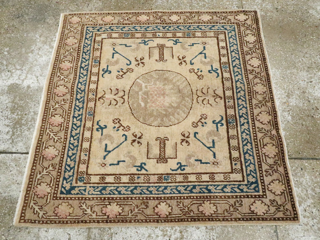 khotan Rug - # 101825