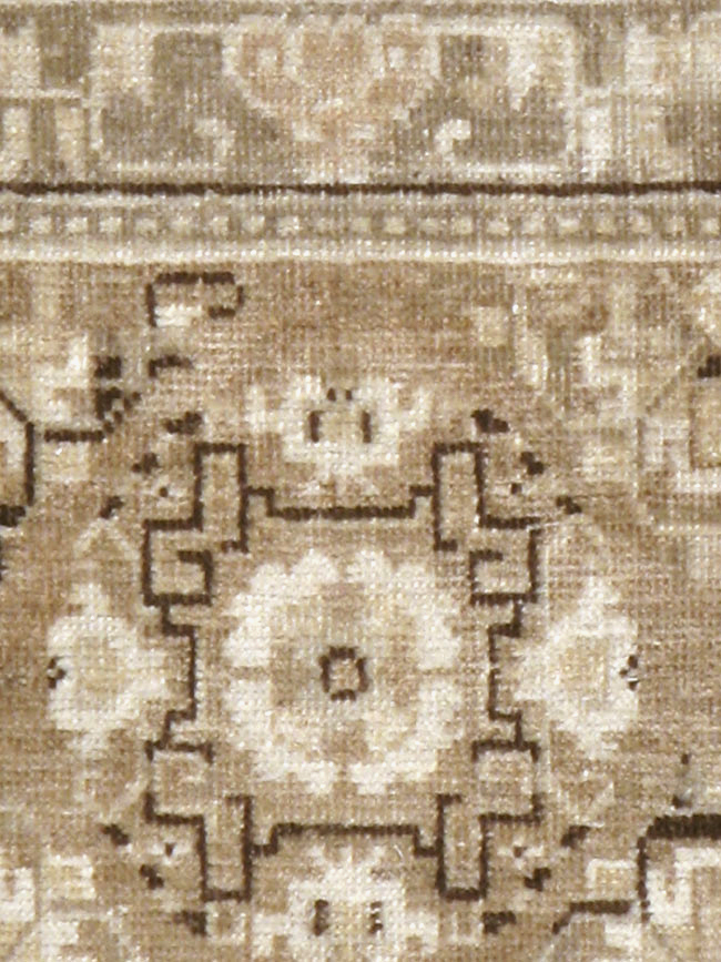 khotan Rug - # 102110