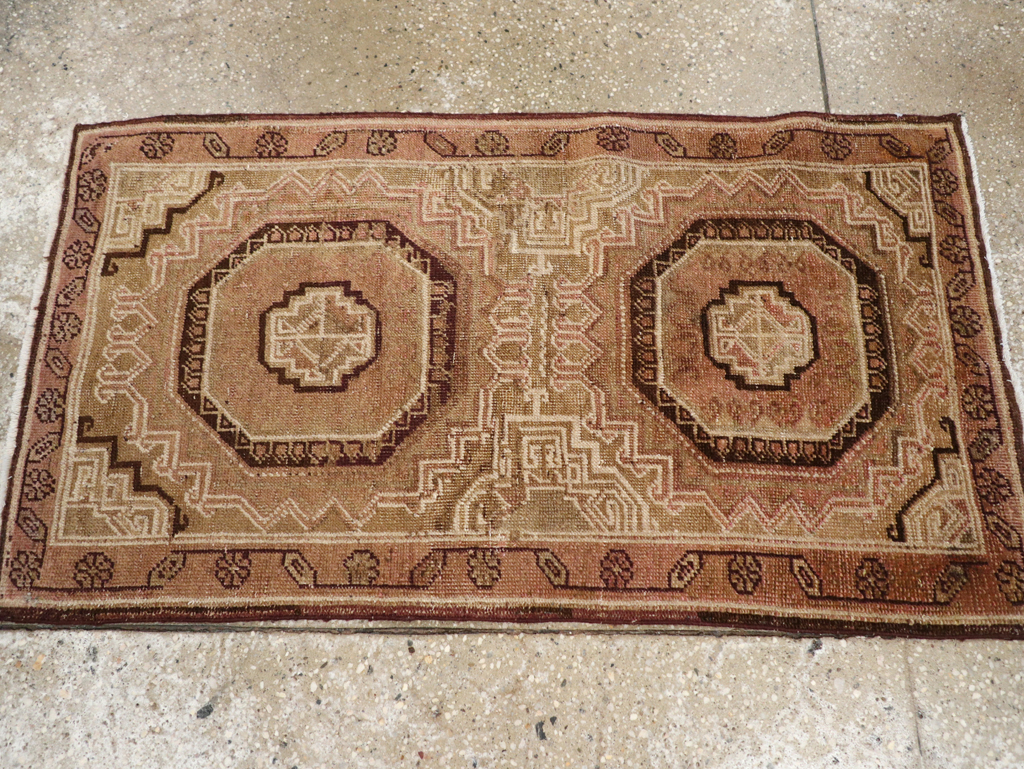 khotan Rug - # 103229