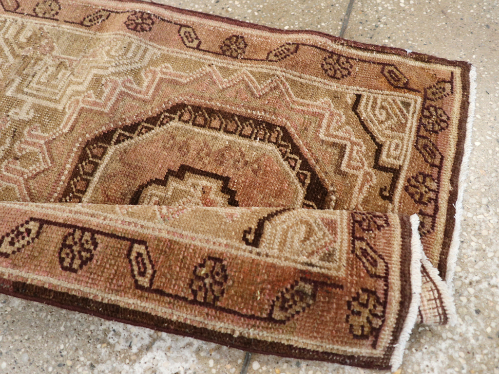 khotan Rug - # 103229