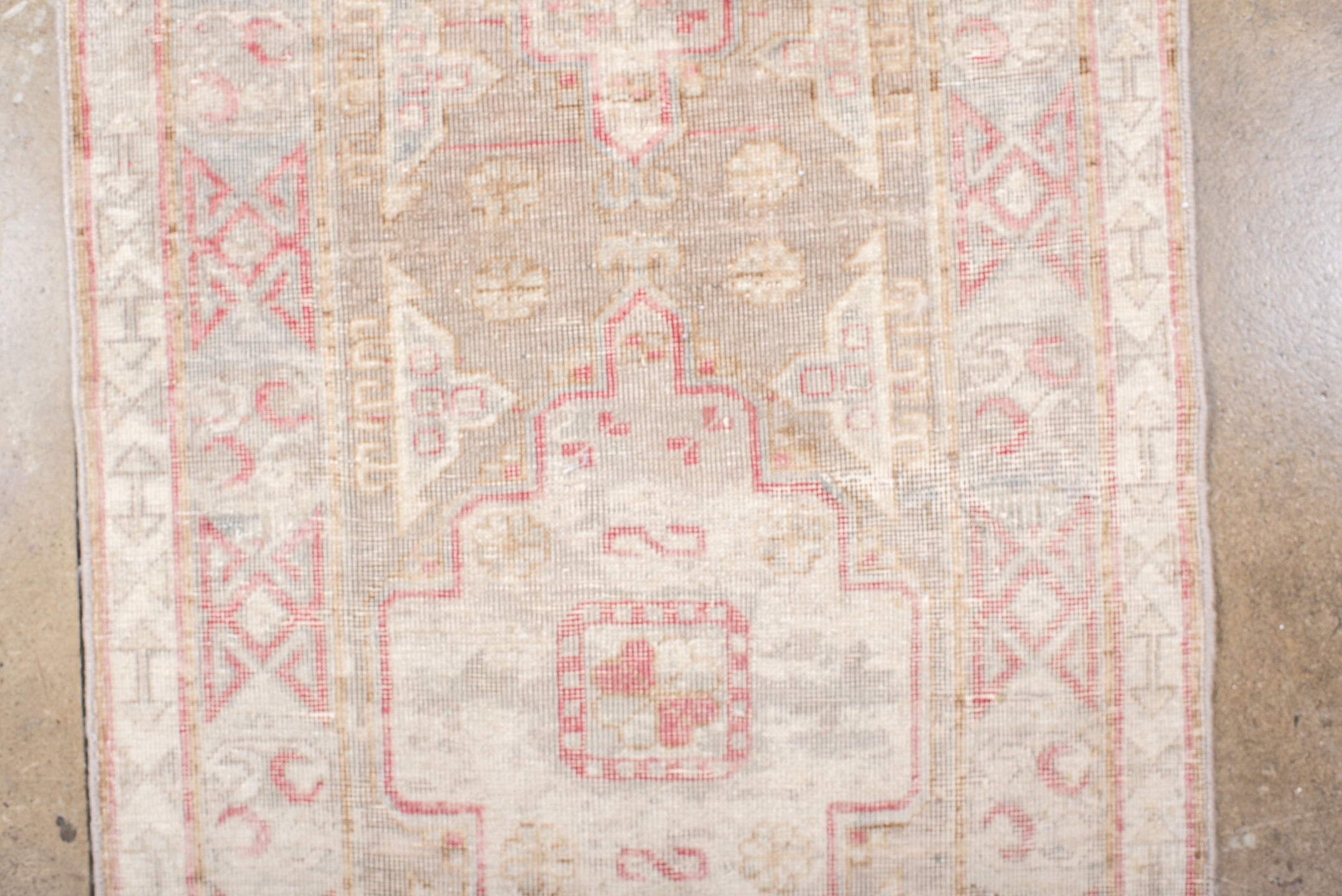 khotan Rug - # 127321