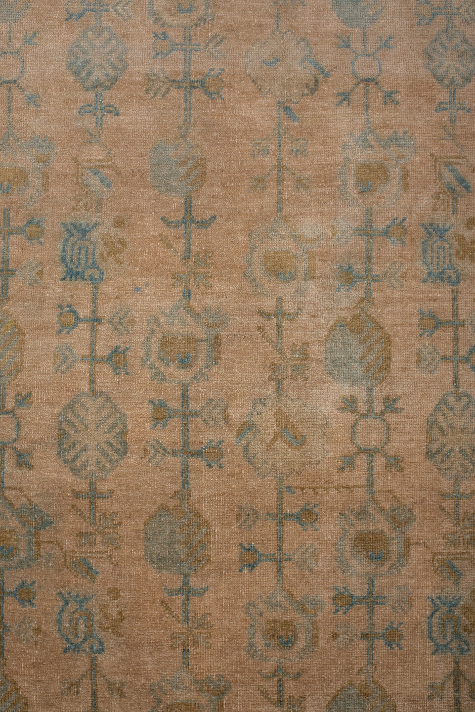 khotan Rug - # 127771
