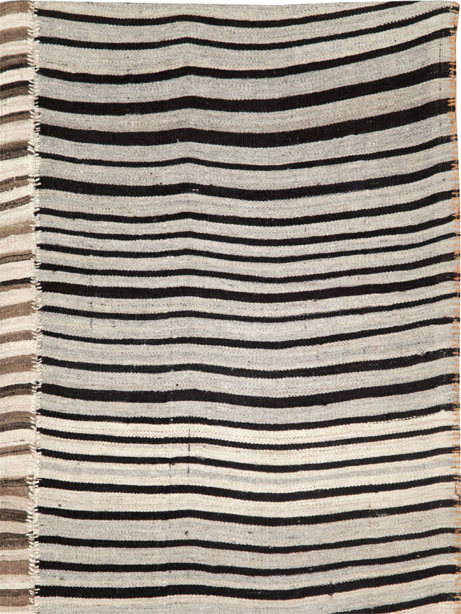 kilim Rug - # 106352