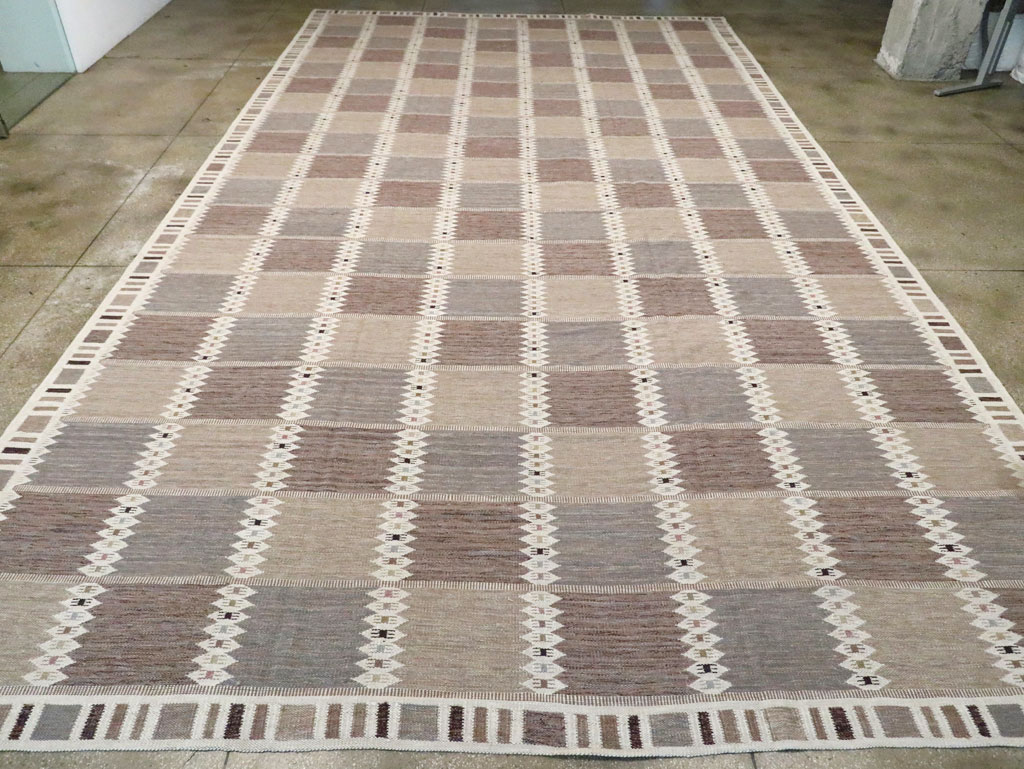kilim Carpet - # 107502