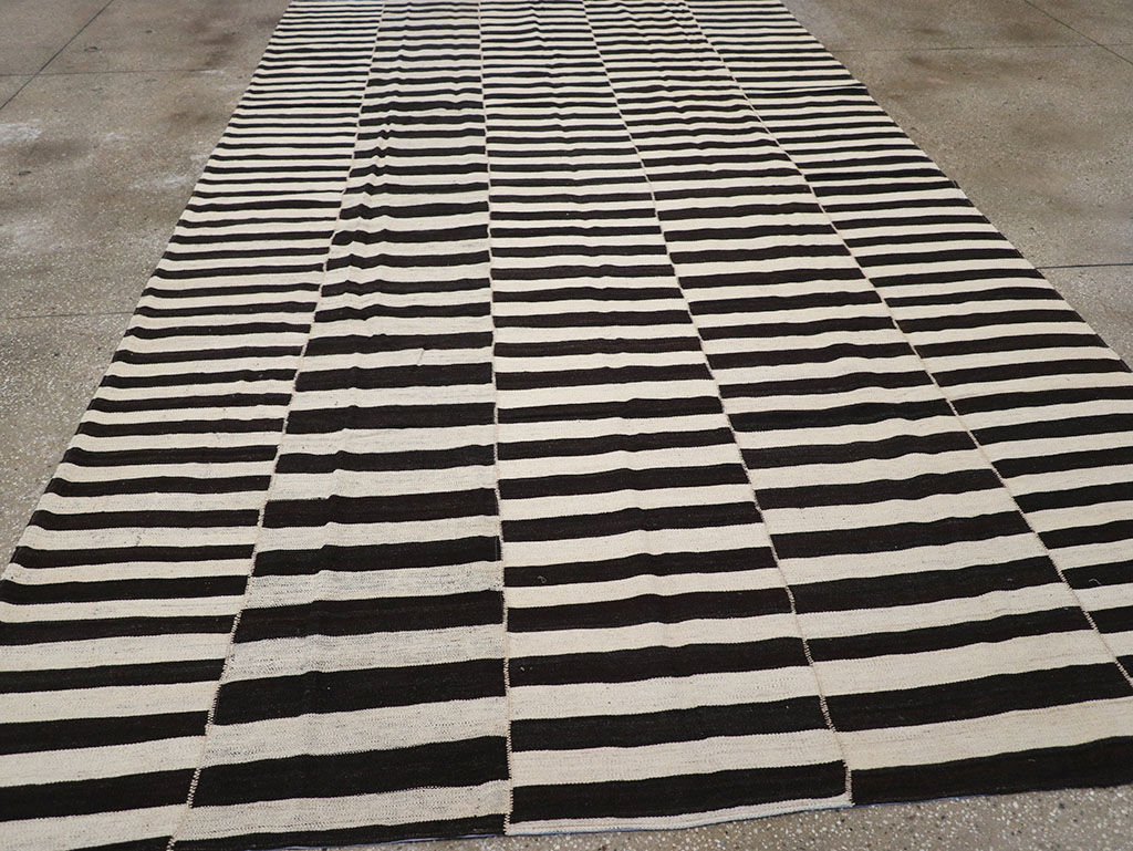 kilim Carpet - # 107609