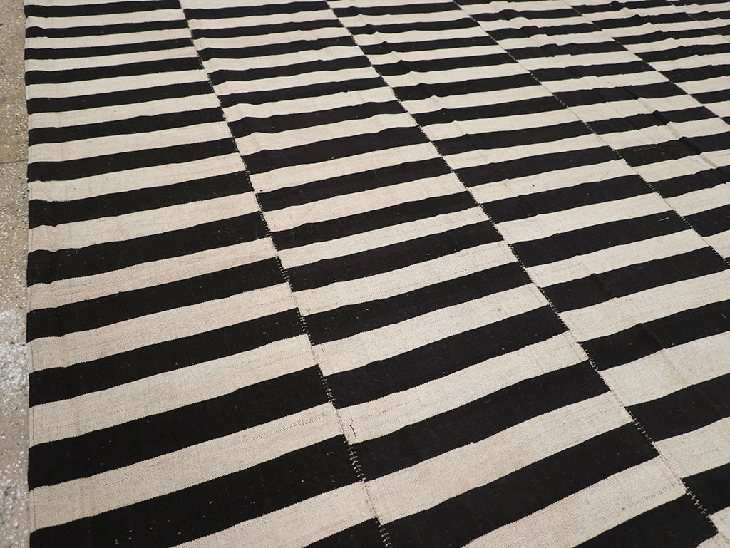 kilim Carpet - # 107616