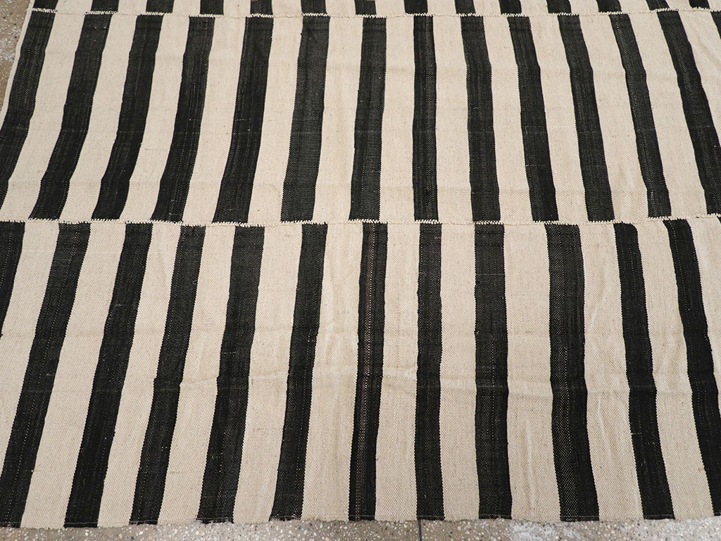kilim Carpet - # 107617