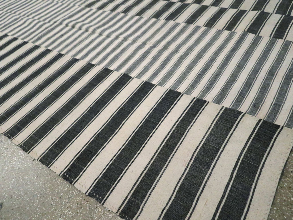 kilim Carpet - # 107654