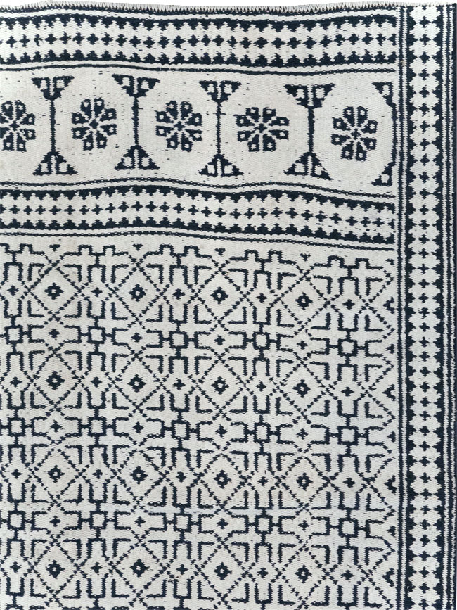 kilim Carpet - # 108303