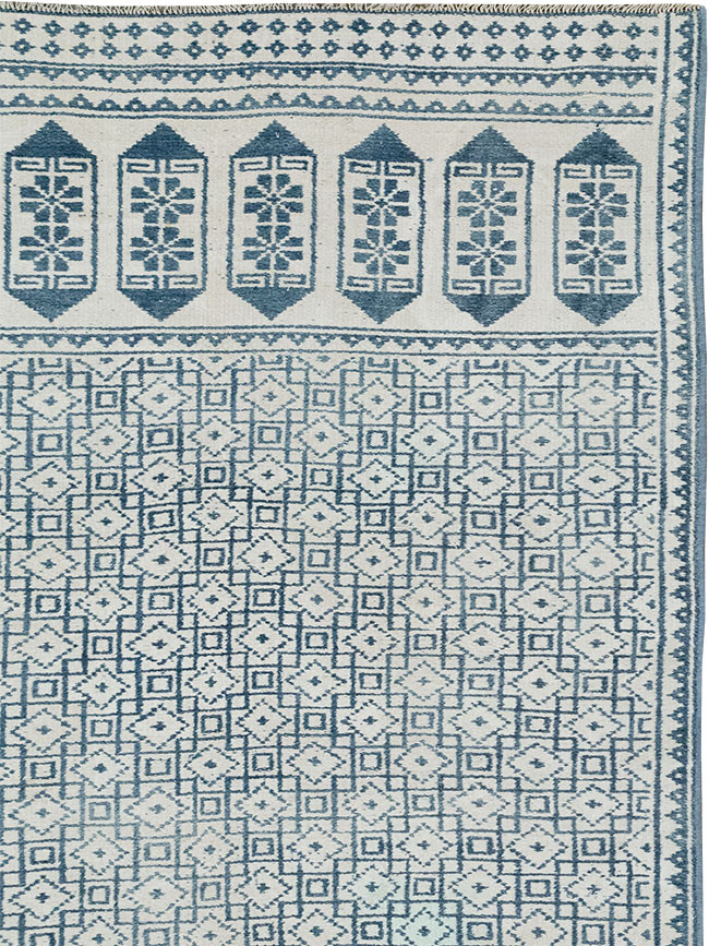 kilim Rug - # 109427