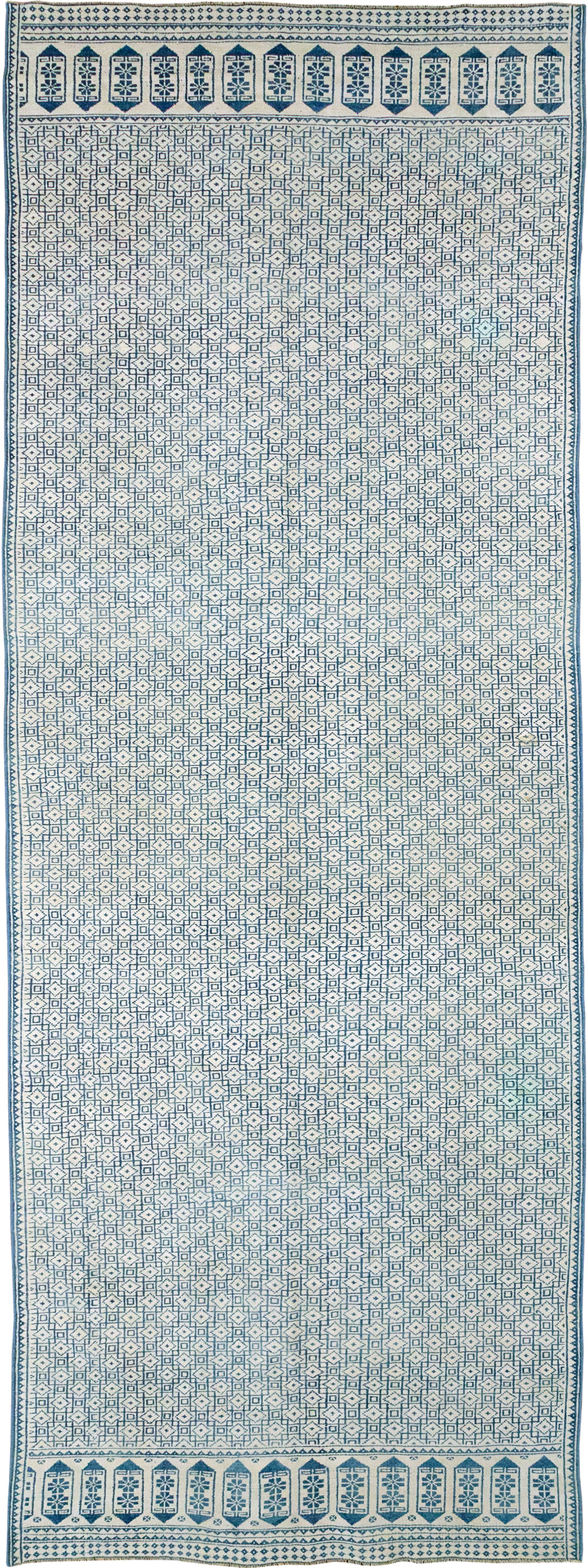kilim Rug - # 109427
