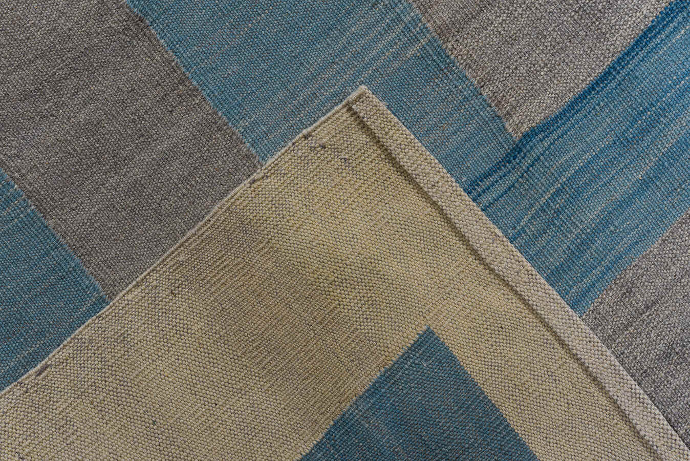 kilim Carpet - # 58219