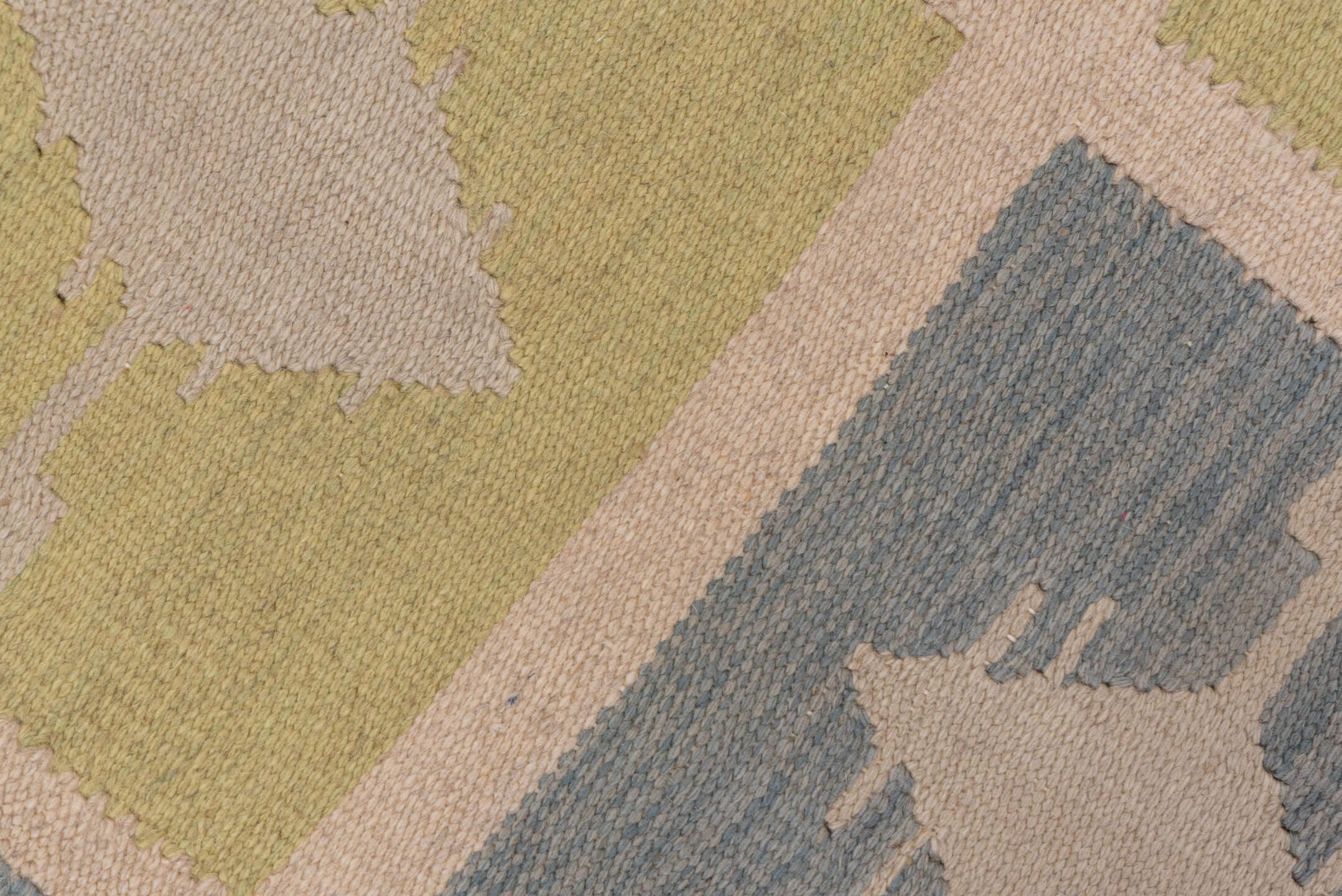 kilim Rug - # 125852