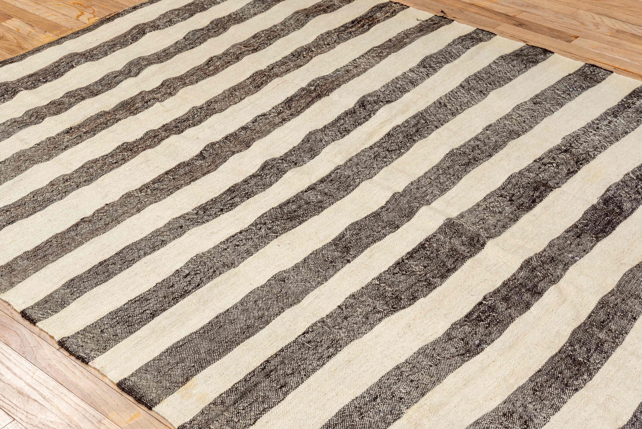 kilim Rug - # 127620