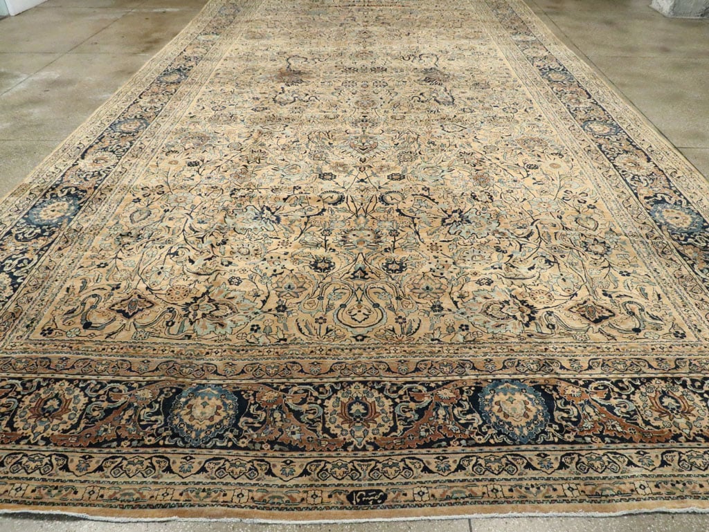 kirman Carpet - # 103307