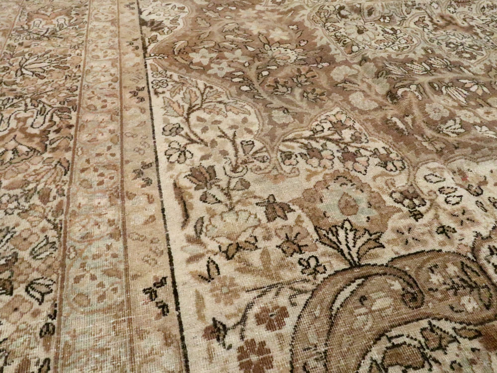 kirman Carpet - # 103393