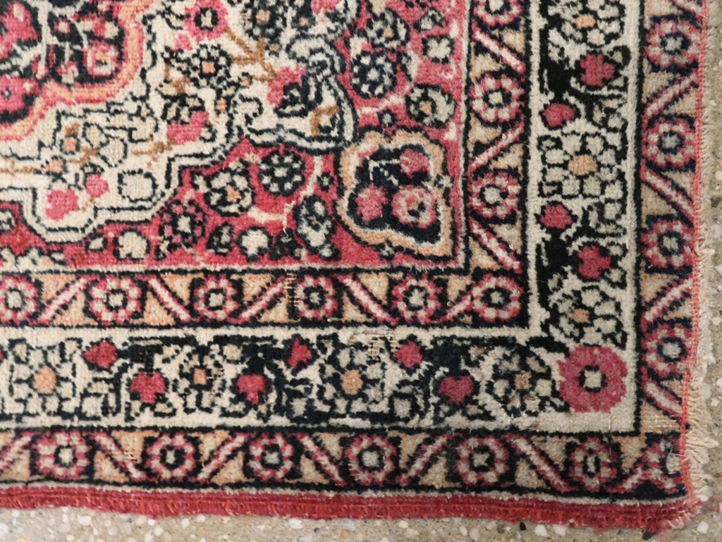 kirman Rug - # 104316