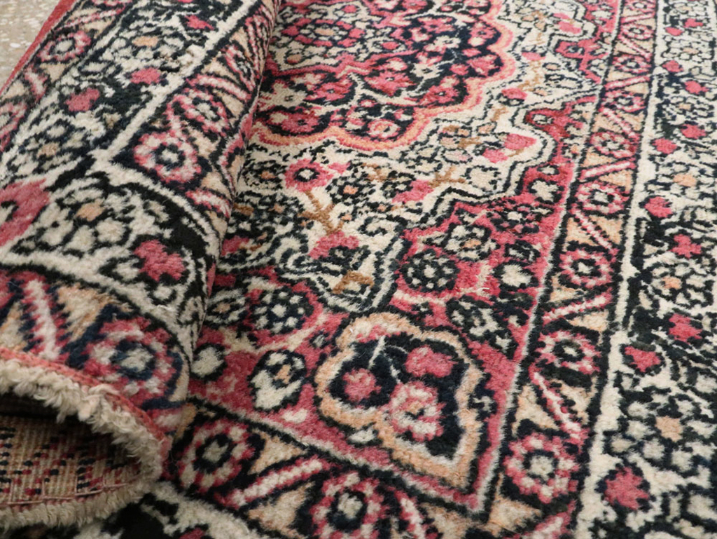 kirman Rug - # 104316