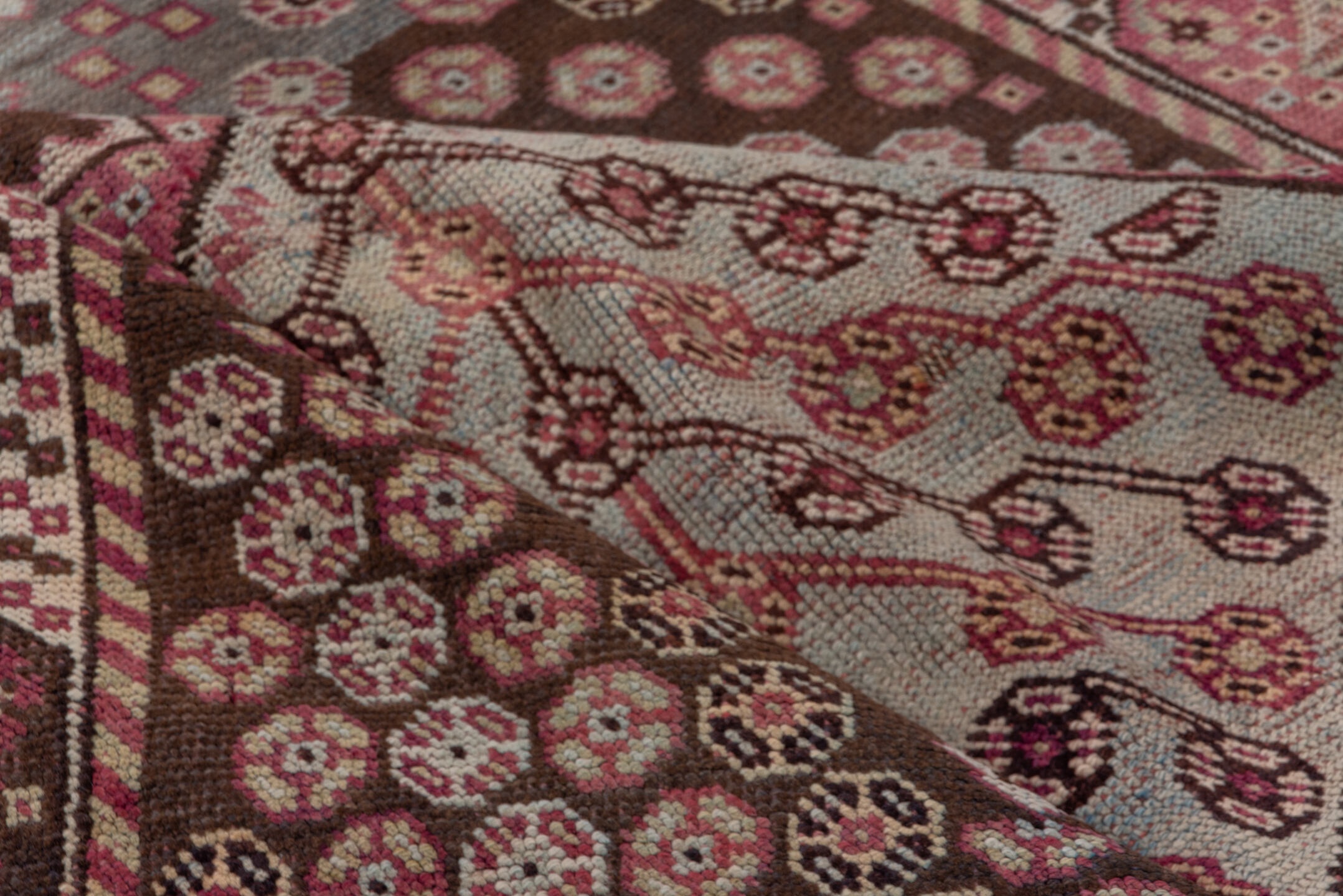 konya Rug - # 127800