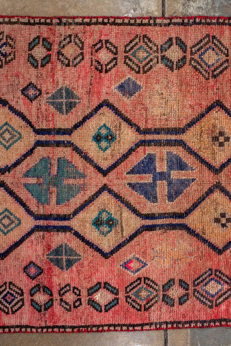 kurd Rug - # 126128