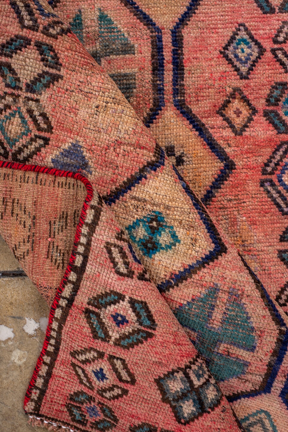 kurd Rug - # 126128
