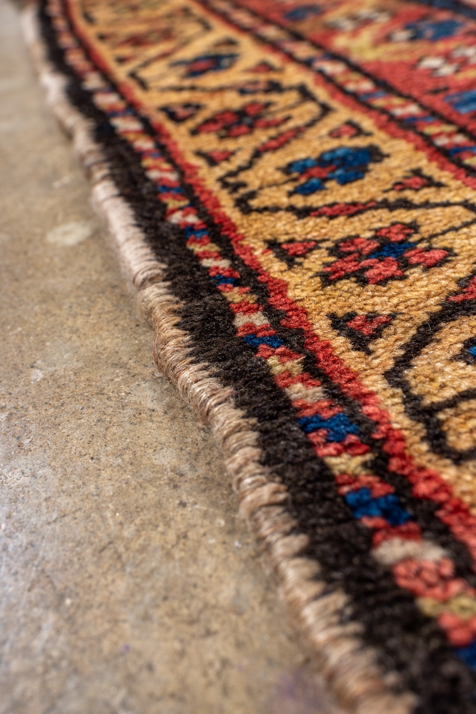 kurd Rug - # 126686