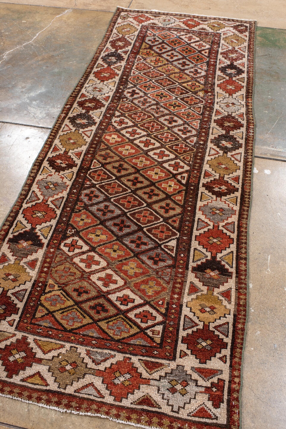 kurd Rug - # 127300