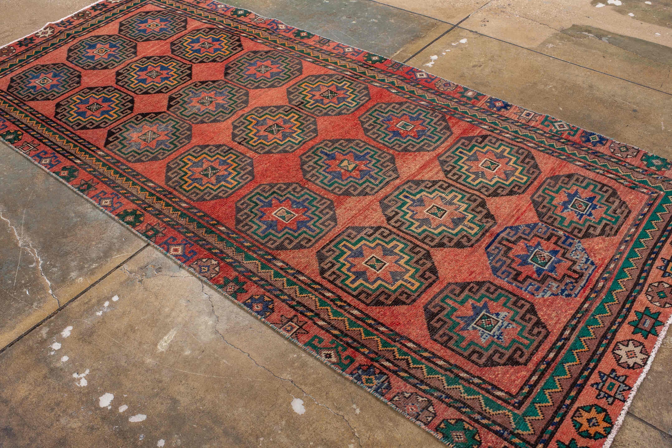 kurd Rug - # 128129