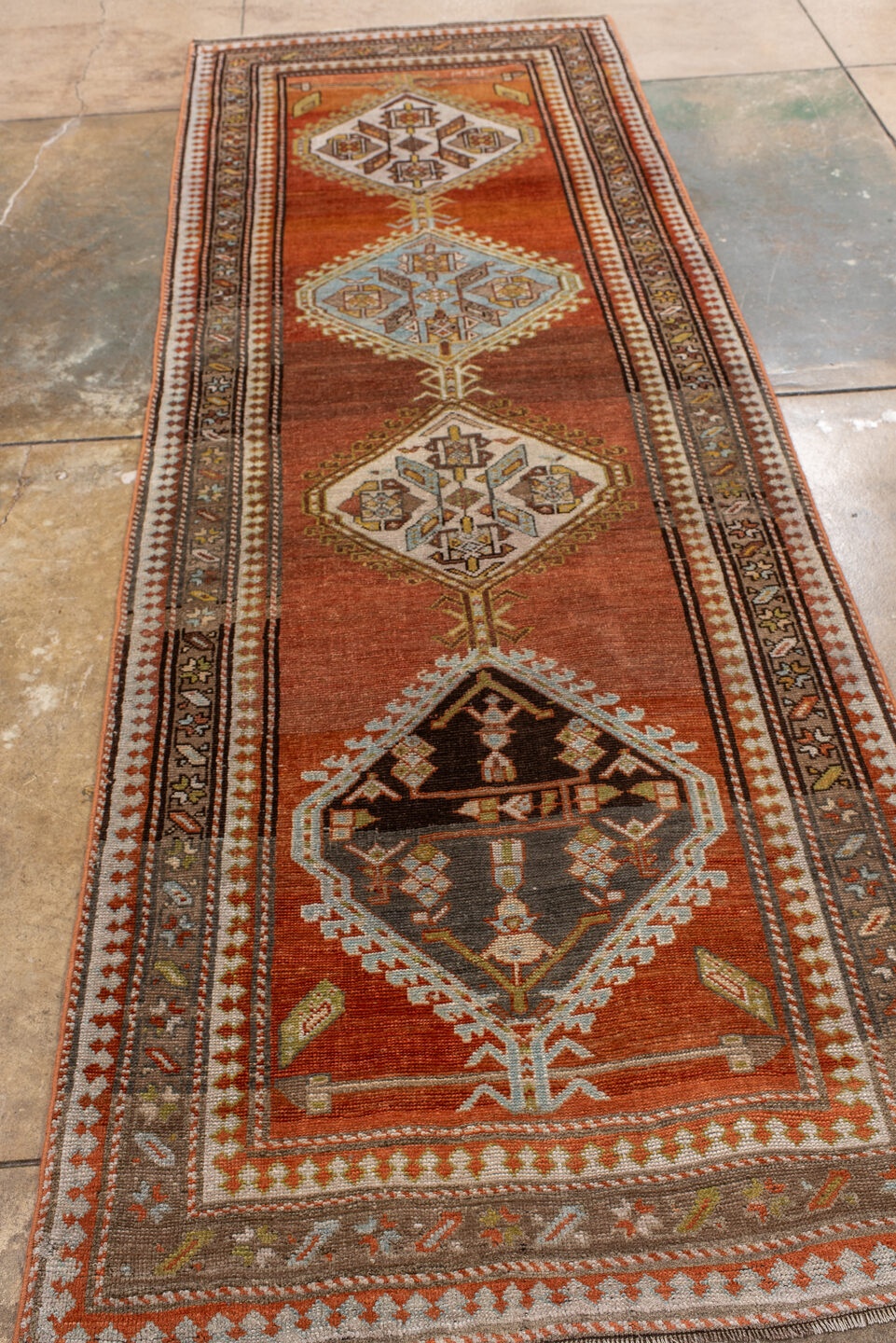 kurd Runner - # 128407