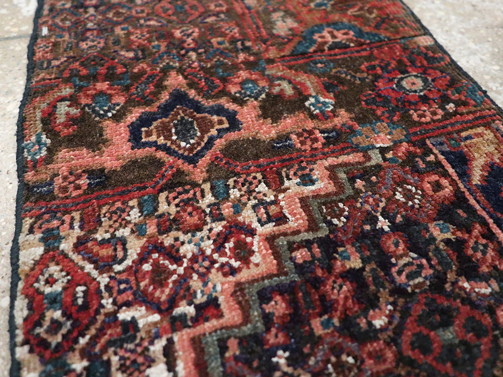 kurdish Runner - # 102791