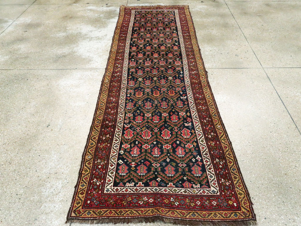 kurdish Runner - # 106338