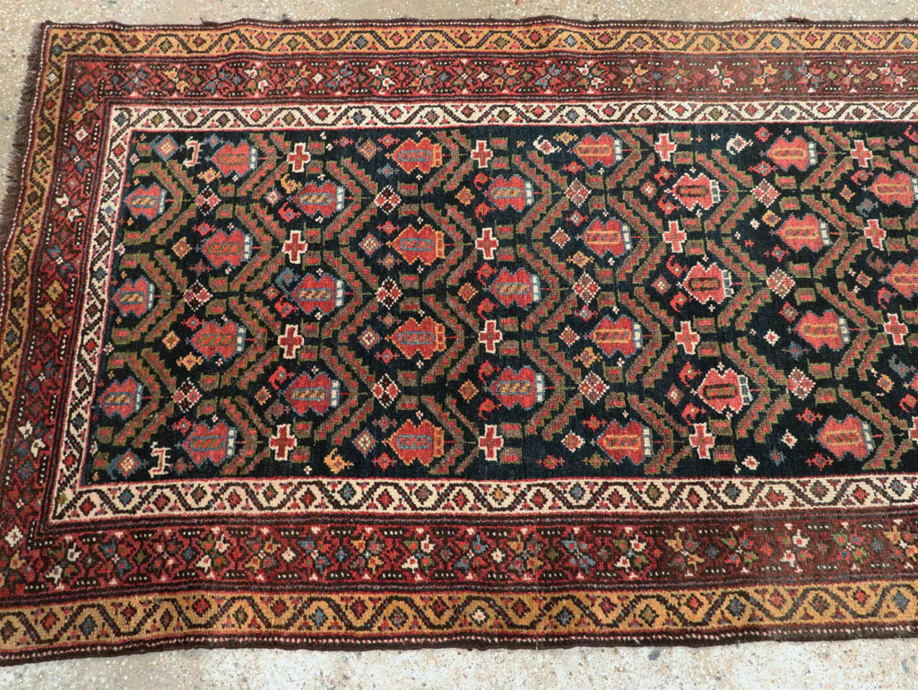 kurdish Runner - # 106338