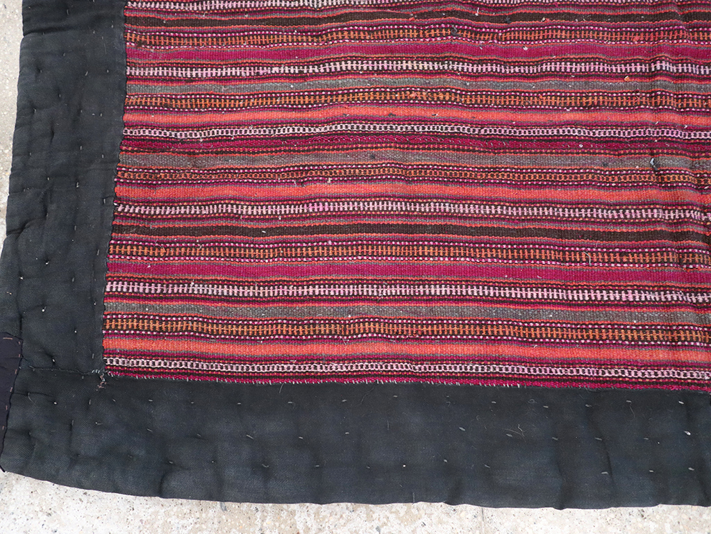 lahaf Rug - # 106840